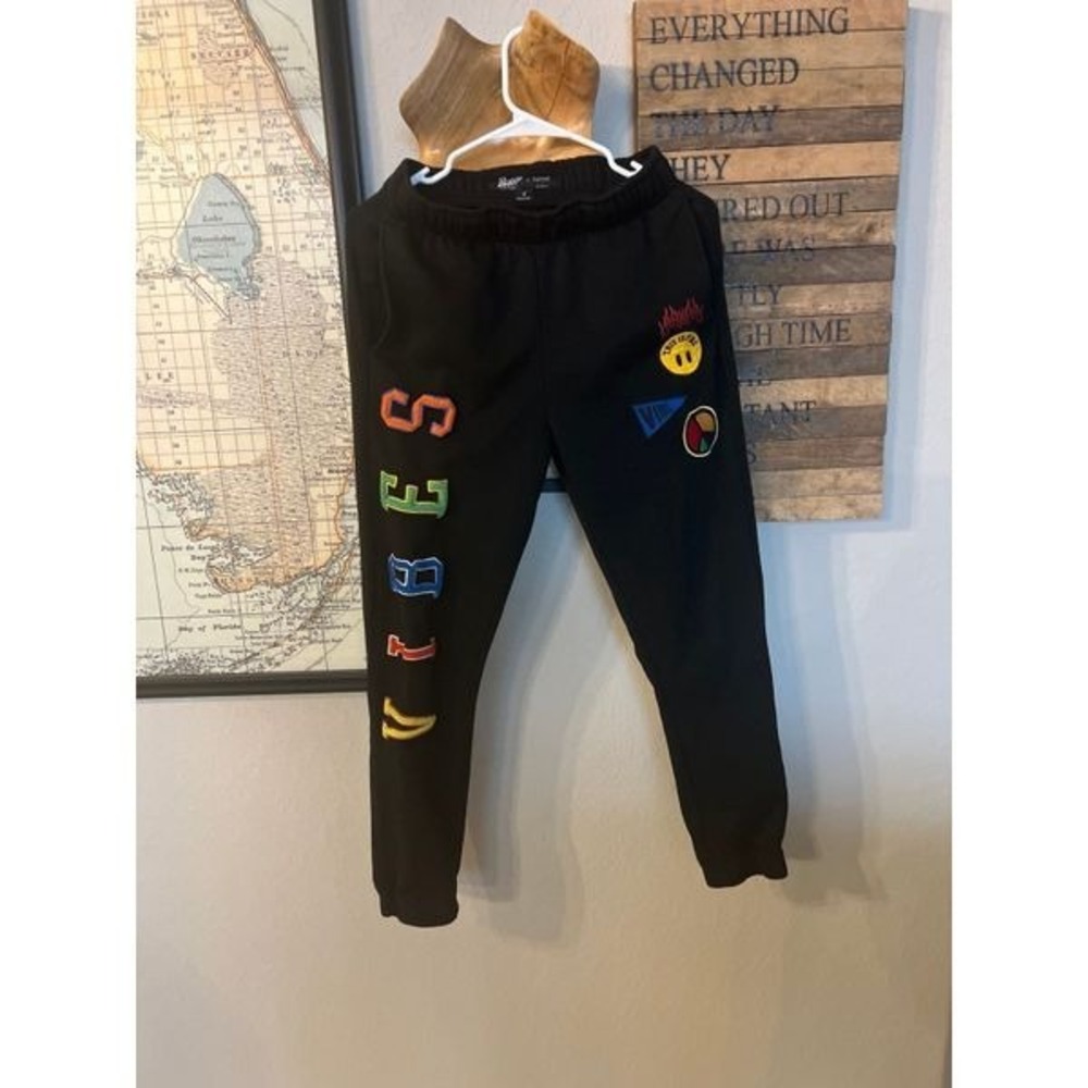 Brooklyn Cloth The Jogger small Multi Print Graphic Black Drawstring Pocket